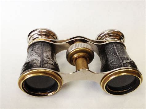 opera binoculars vintage.